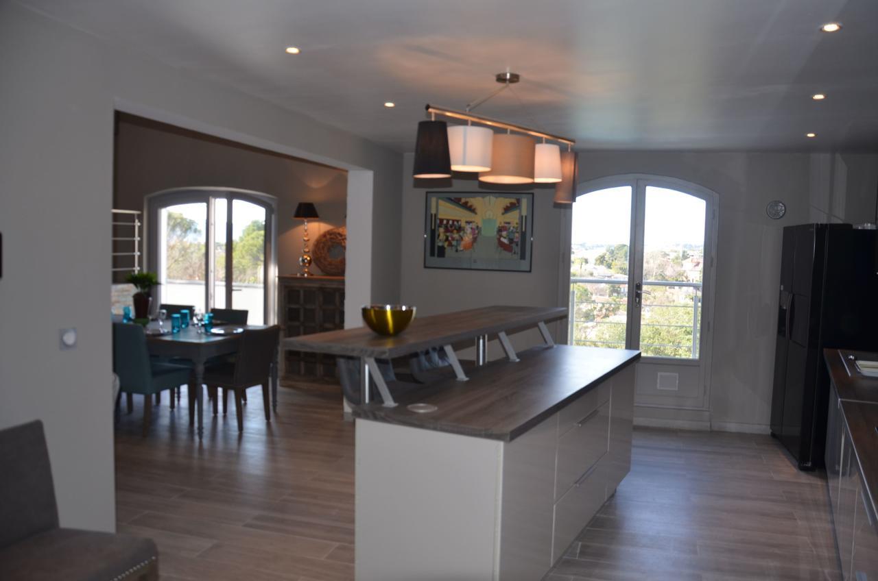 Belle Maison Avec Piscine Dans Les Hauteurs A Saint Raphael Exteriör bild